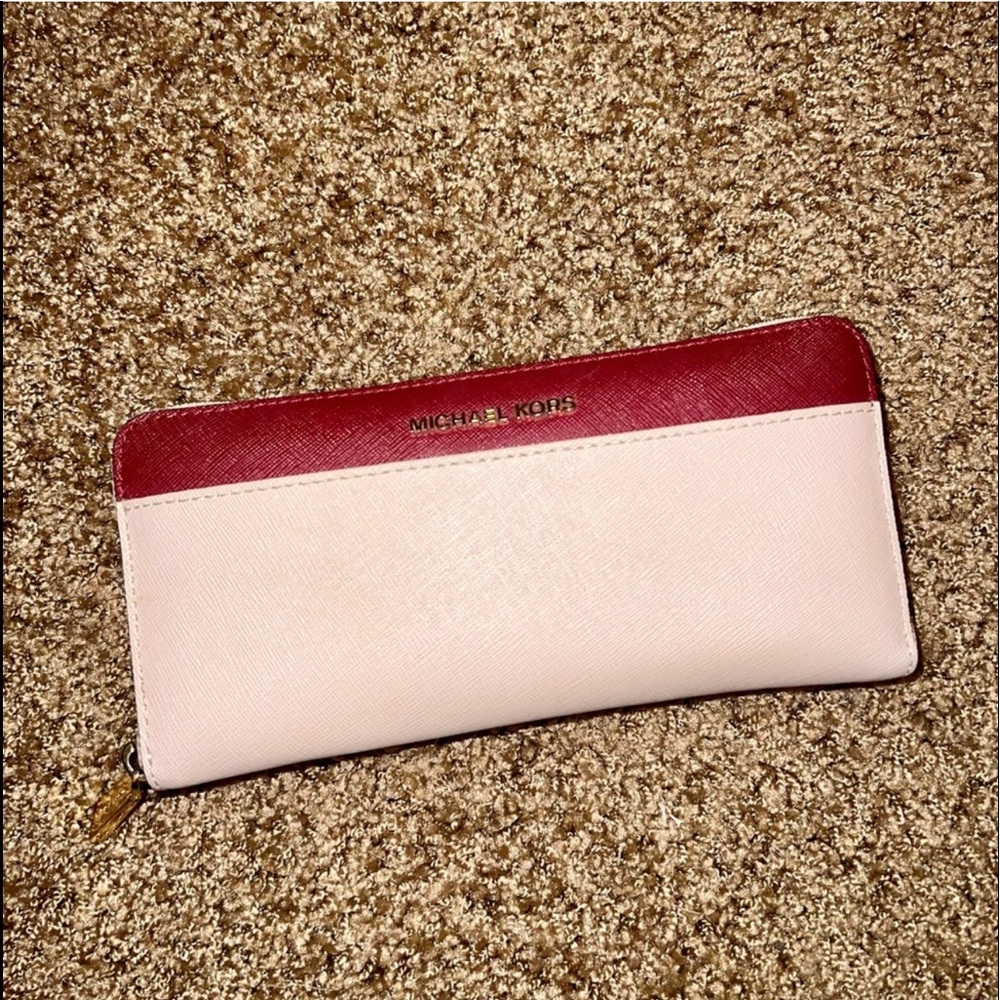 Michael Kors long wallet